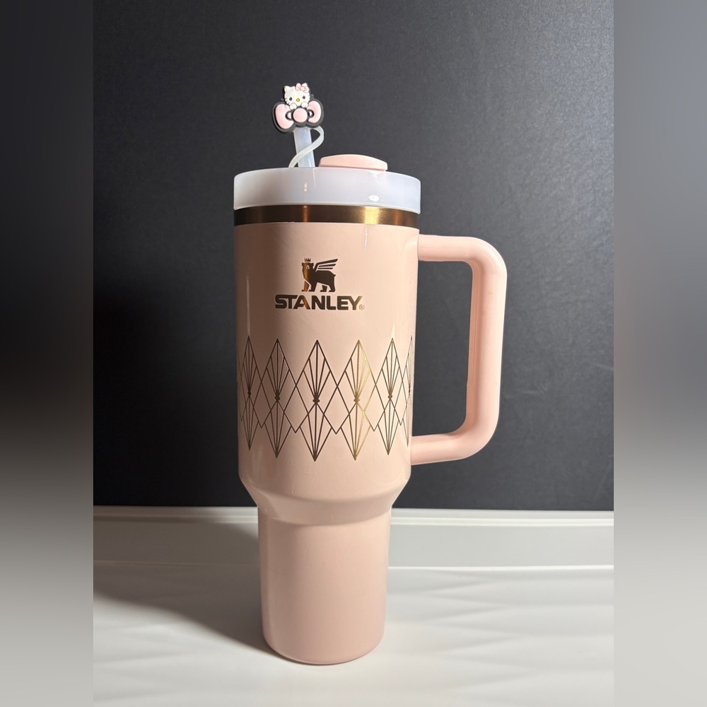 Stanley 40 oz quencher tumbler pre owned